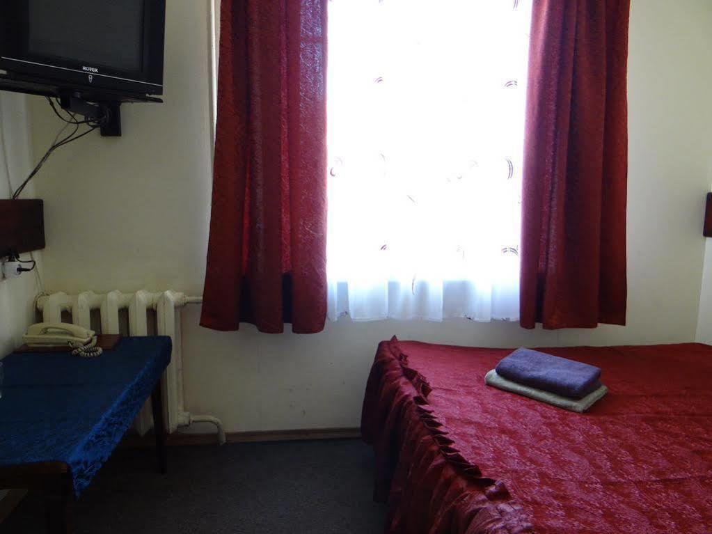 Hotel Desna Kut 키예프 외부 사진